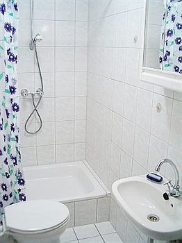 Lakeside Bed And Breakfast Berlin - Pension Am See ฟัลเคนซี ภายนอก รูปภาพ
